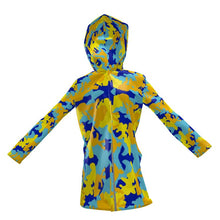 将图片加载到图库查看器,Yellow Blue Neon Camouflage Womens Hooded Rain Mac by The Photo Access