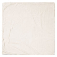 将图片加载到图库查看器,Hand Drawn Floral Seamless Pattern Throw by The Photo Access