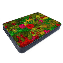 Lade das Bild in den Galerie-Viewer, Hand Drawn Floral Seamless Pattern Laptop Case by The Photo Access