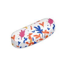将图片加载到图库查看器,Abstract Leaf & Plant Hard Glasses Case by The Photo Access
