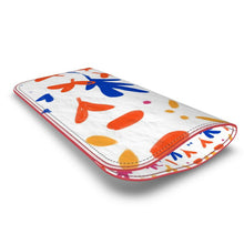 Lade das Bild in den Galerie-Viewer, Abstract Leaf & Plant Leather Glasses Case by The Photo Access