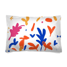 Cargar imagen en el visor de la galería, Abstract Leaf & Plant Pillow Cases by The Photo Access
