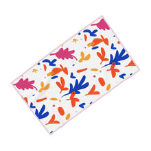 Cargar imagen en el visor de la galería, Abstract Leaf & Plant Towels by The Photo Access