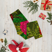 Load image into Gallery viewer, HAND DRAWN FLORAL SEAMLESS PATTERN CAPRI LEGGINGS BY THE PHOTO ACCESS