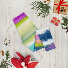 Lade das Bild in den Galerie-Viewer, Colorful Oil Paint Stripes Capri Leggings by The Photo Access