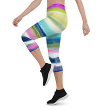 Lade das Bild in den Galerie-Viewer, Colorful Oil Paint Stripes Capri Leggings by The Photo Access