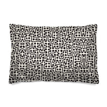 गैलरी व्यूवर में इमेज लोड करें, Hand Drawn Labyrinth Pillow Cases by The Photo Access
