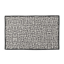Lade das Bild in den Galerie-Viewer, Hand Drawn Labyrinth Towel Sets by The Photo Access
