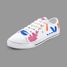 Lade das Bild in den Galerie-Viewer, Abstract Leaf &amp; Plant Unisex Low Top Canvas Shoes by The Photo Access
