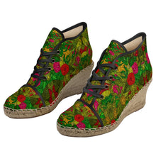 Загрузить изображение в средство просмотра галереи, Hand Drawn Floral Seamless Pattern Ladies Wedge Espadrilles by The Photo Access
