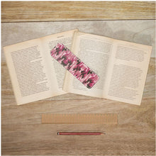 Загрузить изображение в средство просмотра галереи, Pink Camouflage Leather Bookmarks by The Photo Access
